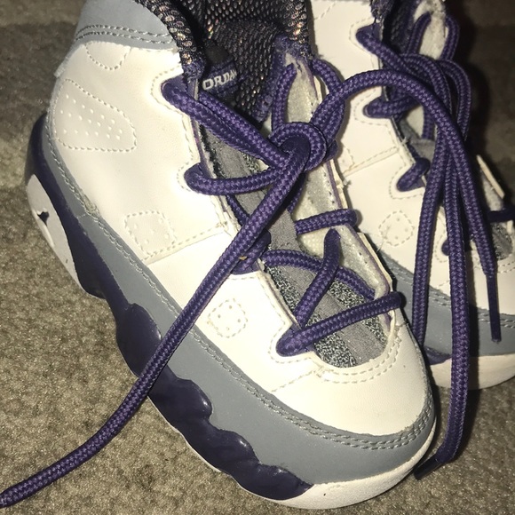 Jordan 9 - Picture 3 of 3
